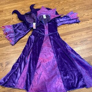 Disney Maleficent Girls 9/10 Costume with Horned Hood
